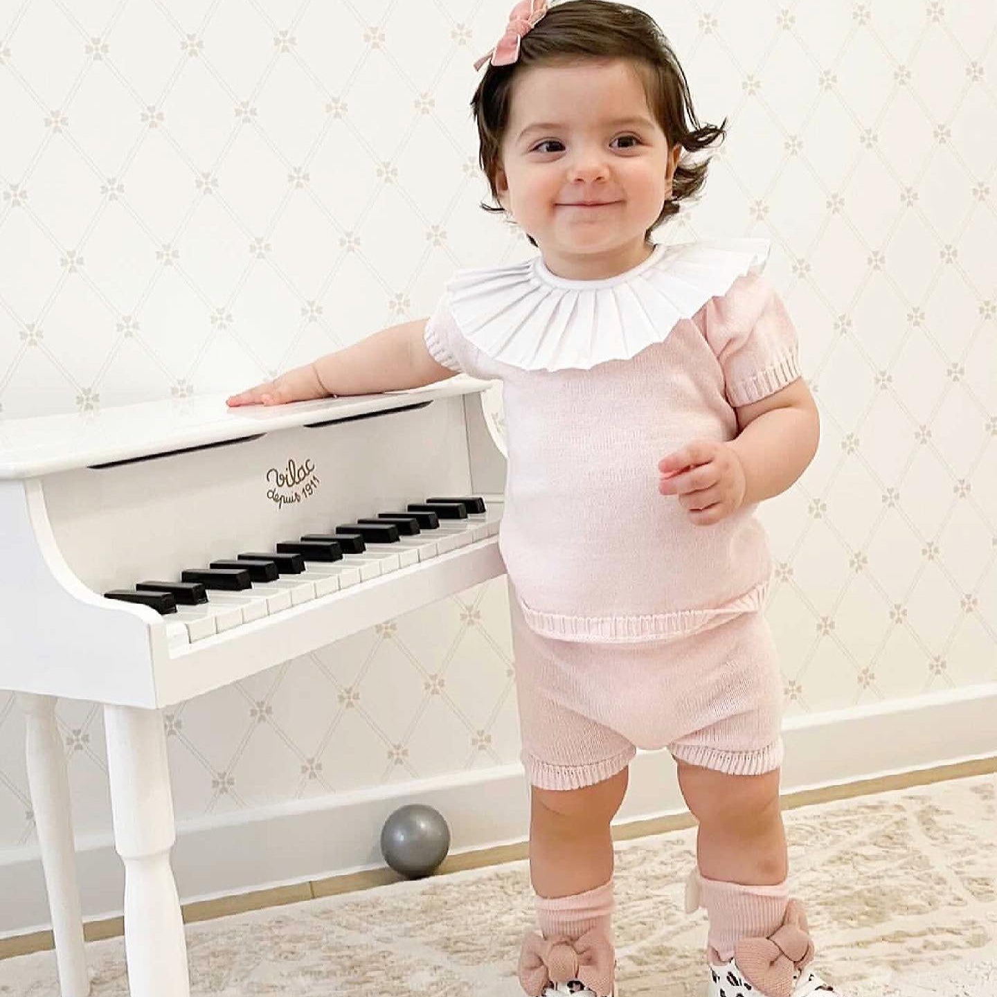 Fine Knit Summer 2 piece set with Frilly Collar