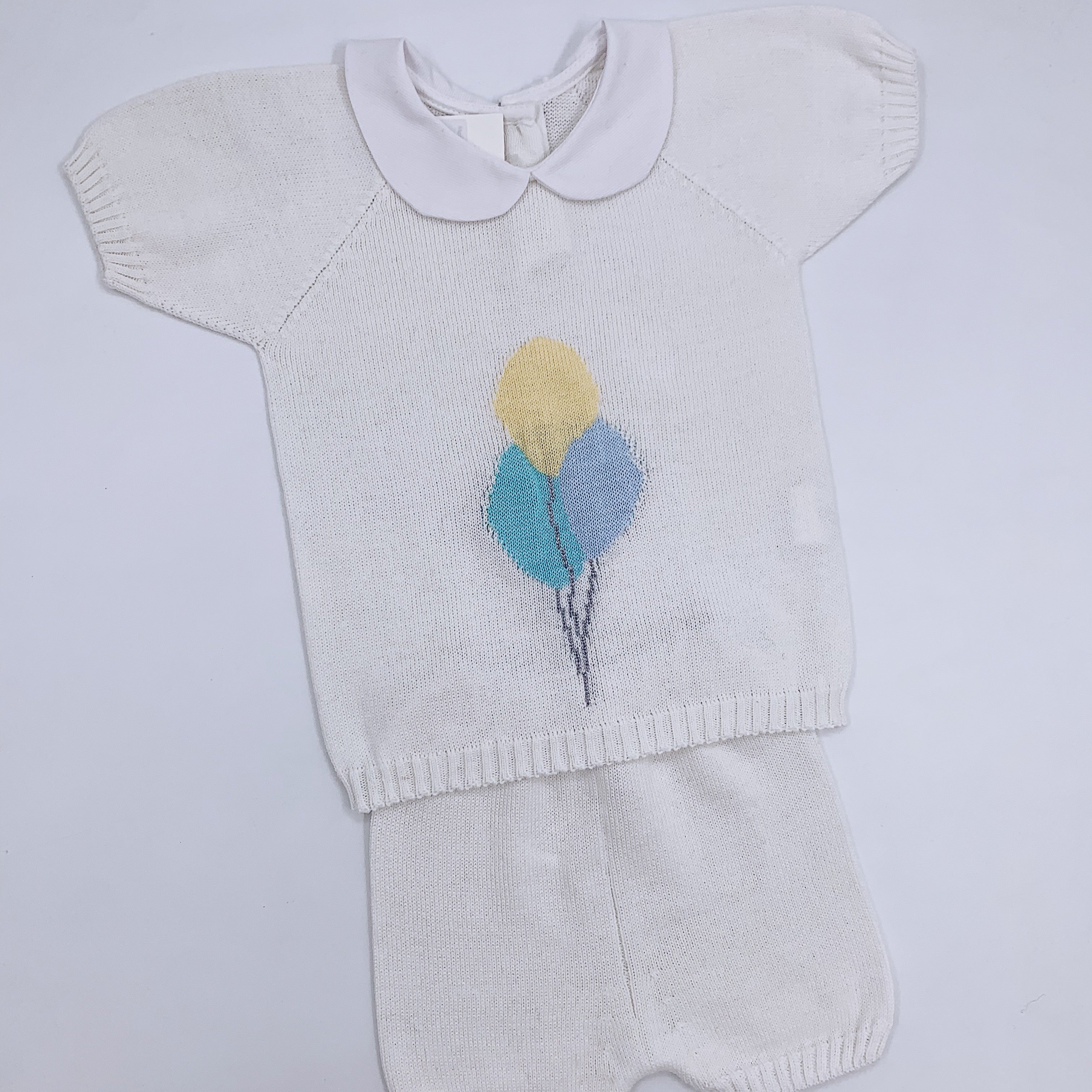 Fine knit Summer set with Balloons details and Peter Pen collar.