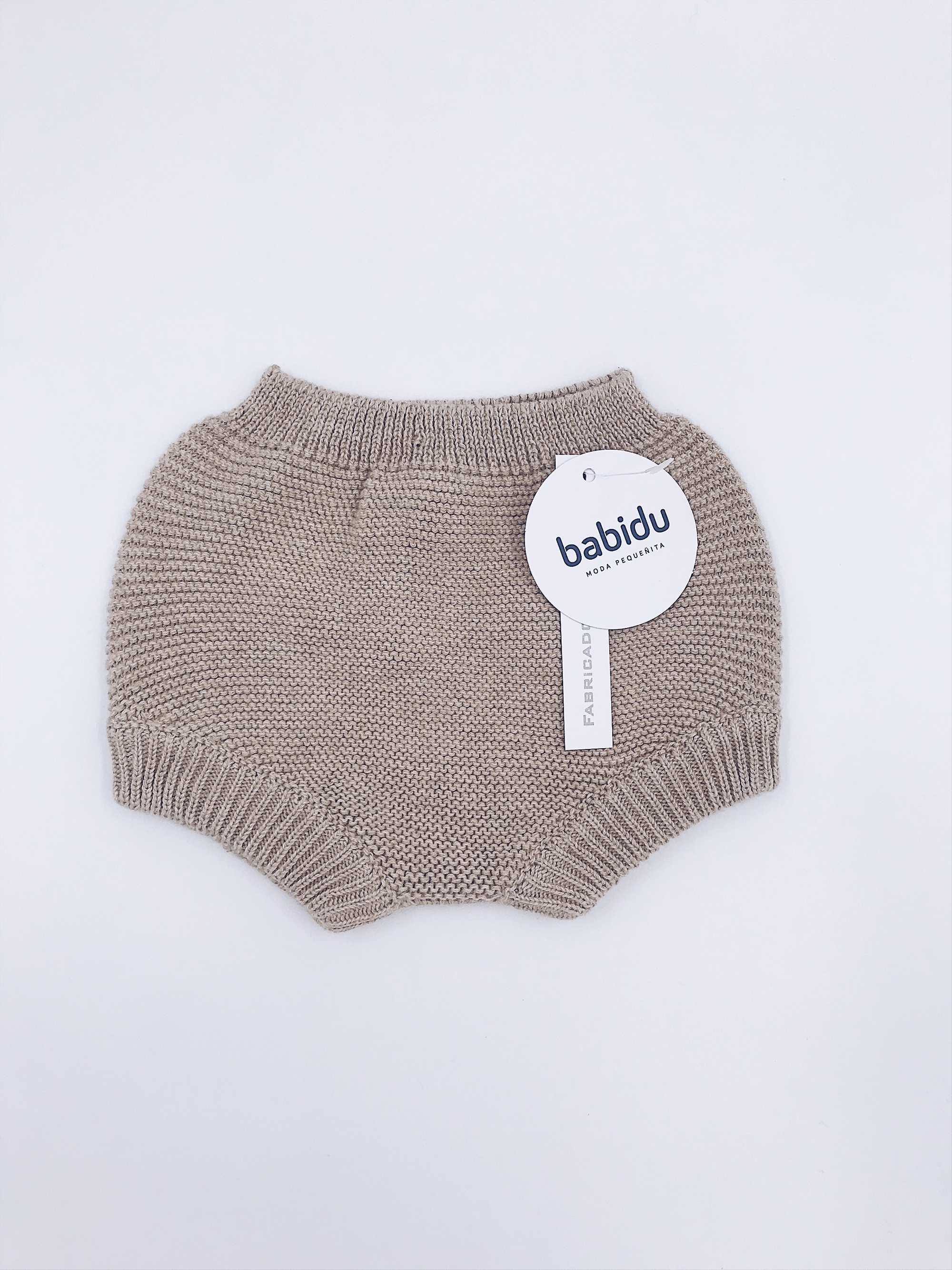 Knitted baby shorts by Babidu (1 shorts only)