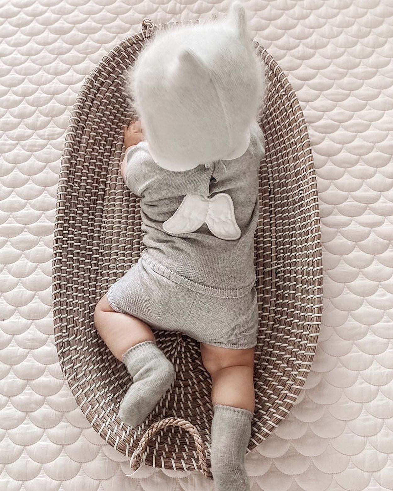 Beautiful Fine knit Summer Angel wings set.