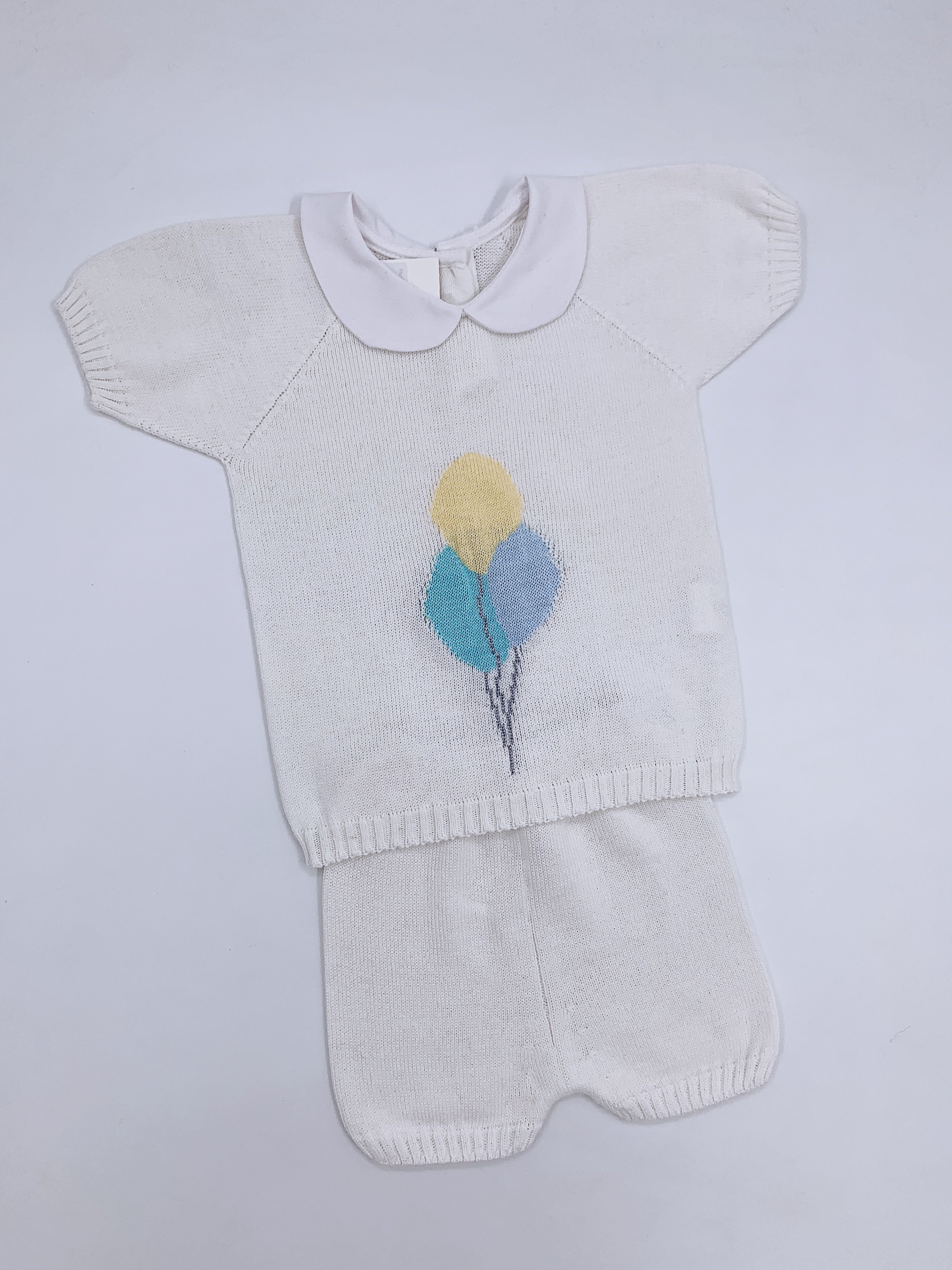 Fine knit Summer set with Balloons details and Peter Pen collar.