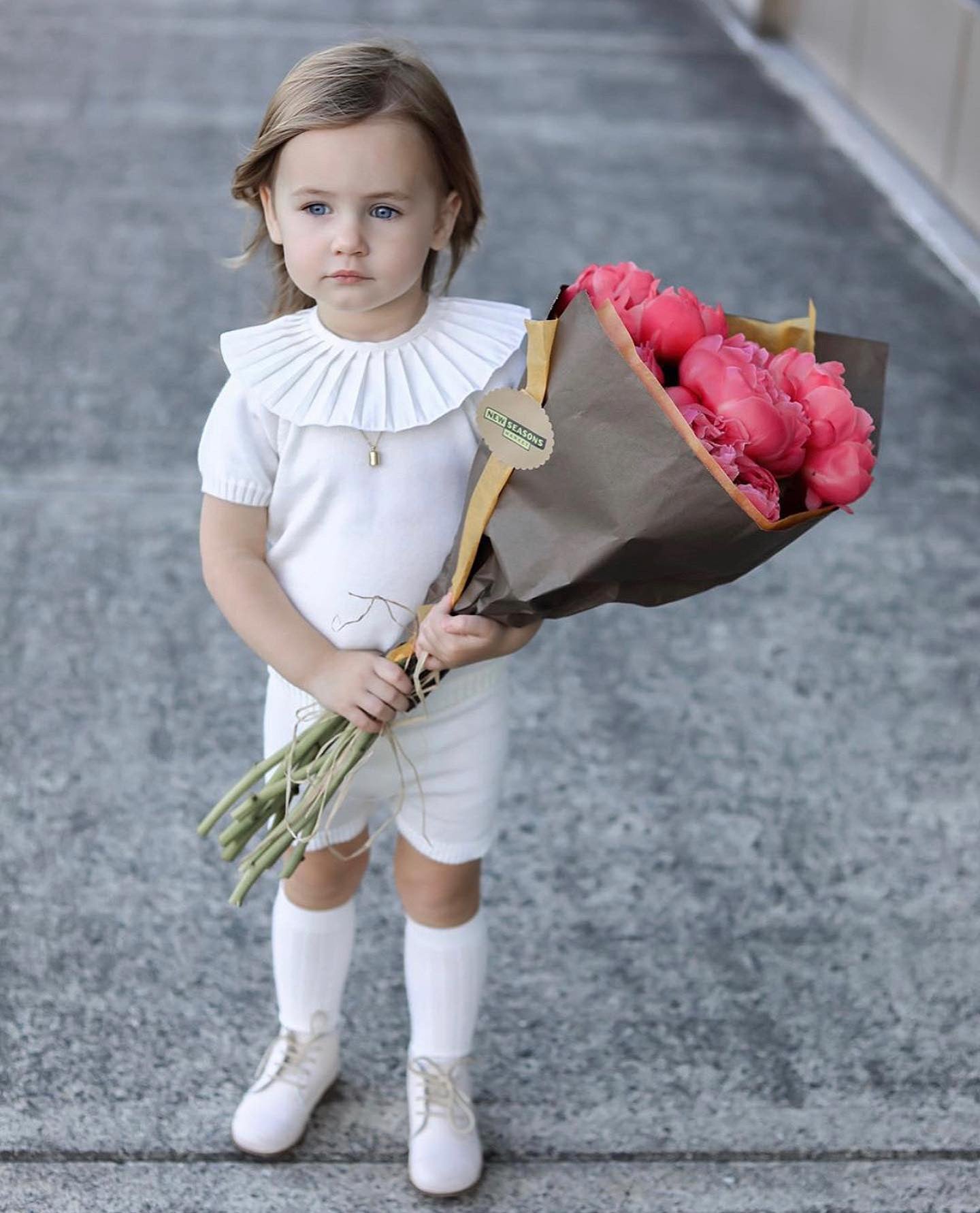 Fine Knit Summer 2 piece set with Frilly Collar