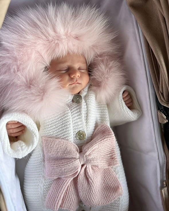 86A141BD-6C15-41AA-B8FB-