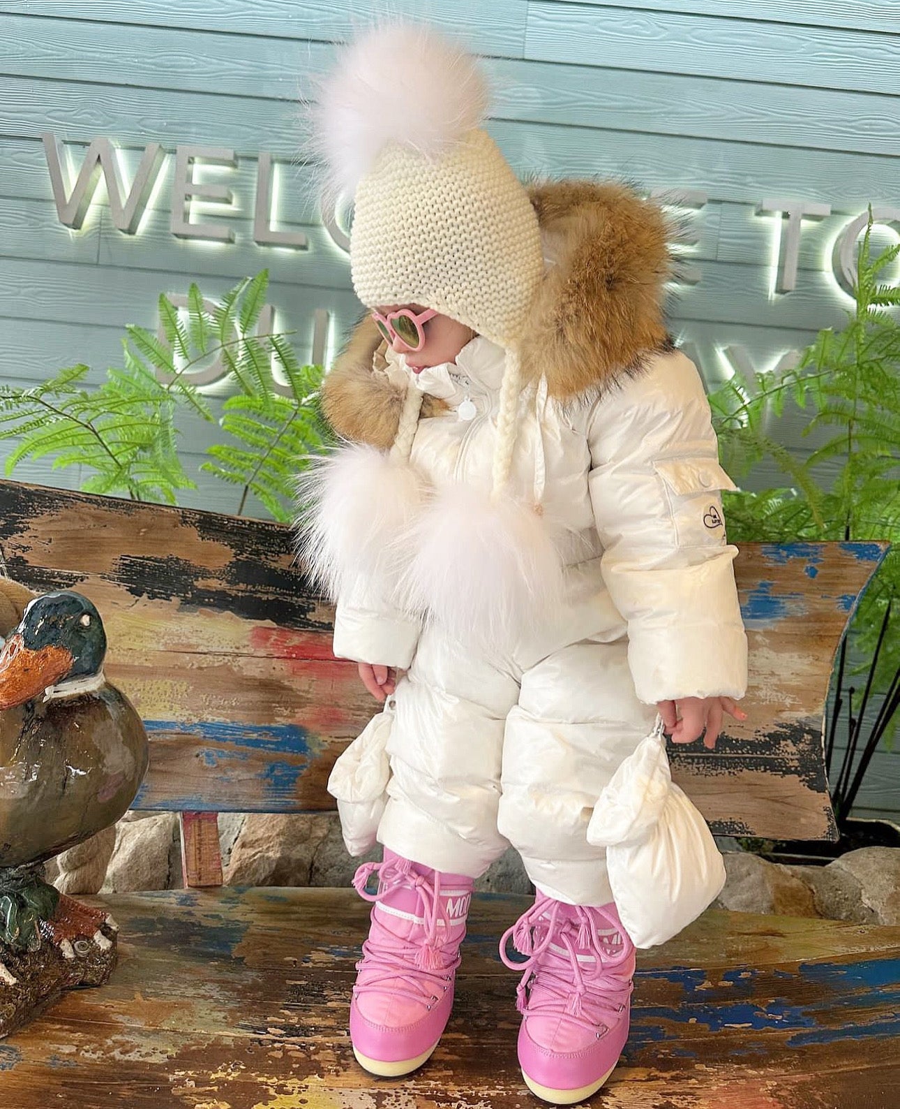 MILOVES Signature 3 pompom hat with tassels – MI LOVES