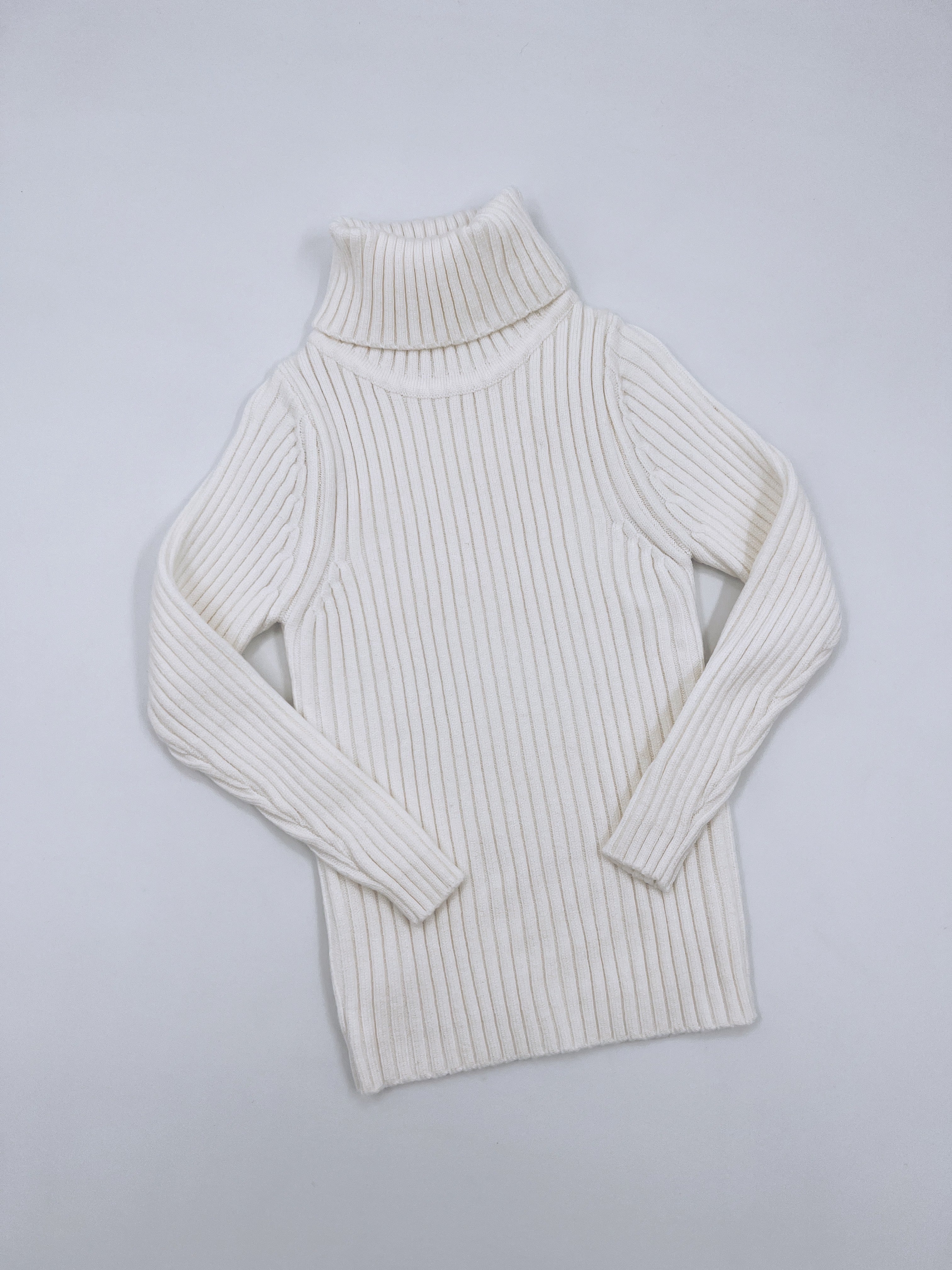 Rib Turtleneck jumper.