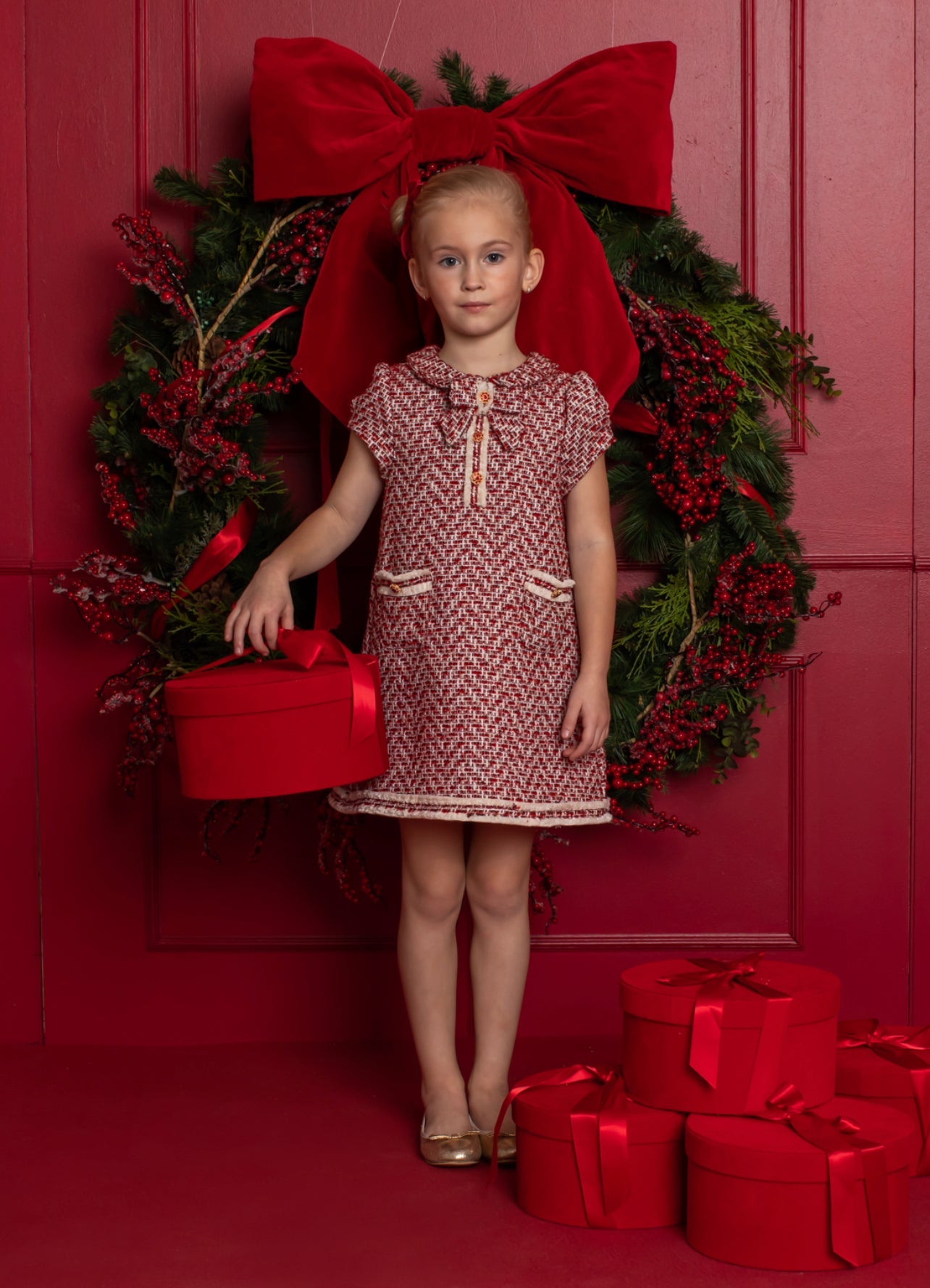 Beautiful girls Red and Ivory Tweed Dress with Bow details. MI LOVES Beautiful girls Red and Ivory Tweed Dress with Bow details. MI LOVES