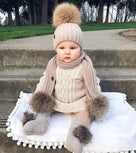 MILOVES SIGNATURE CASHMERE COLLECTION Scarf with 2 Racoon fur pom-poms.