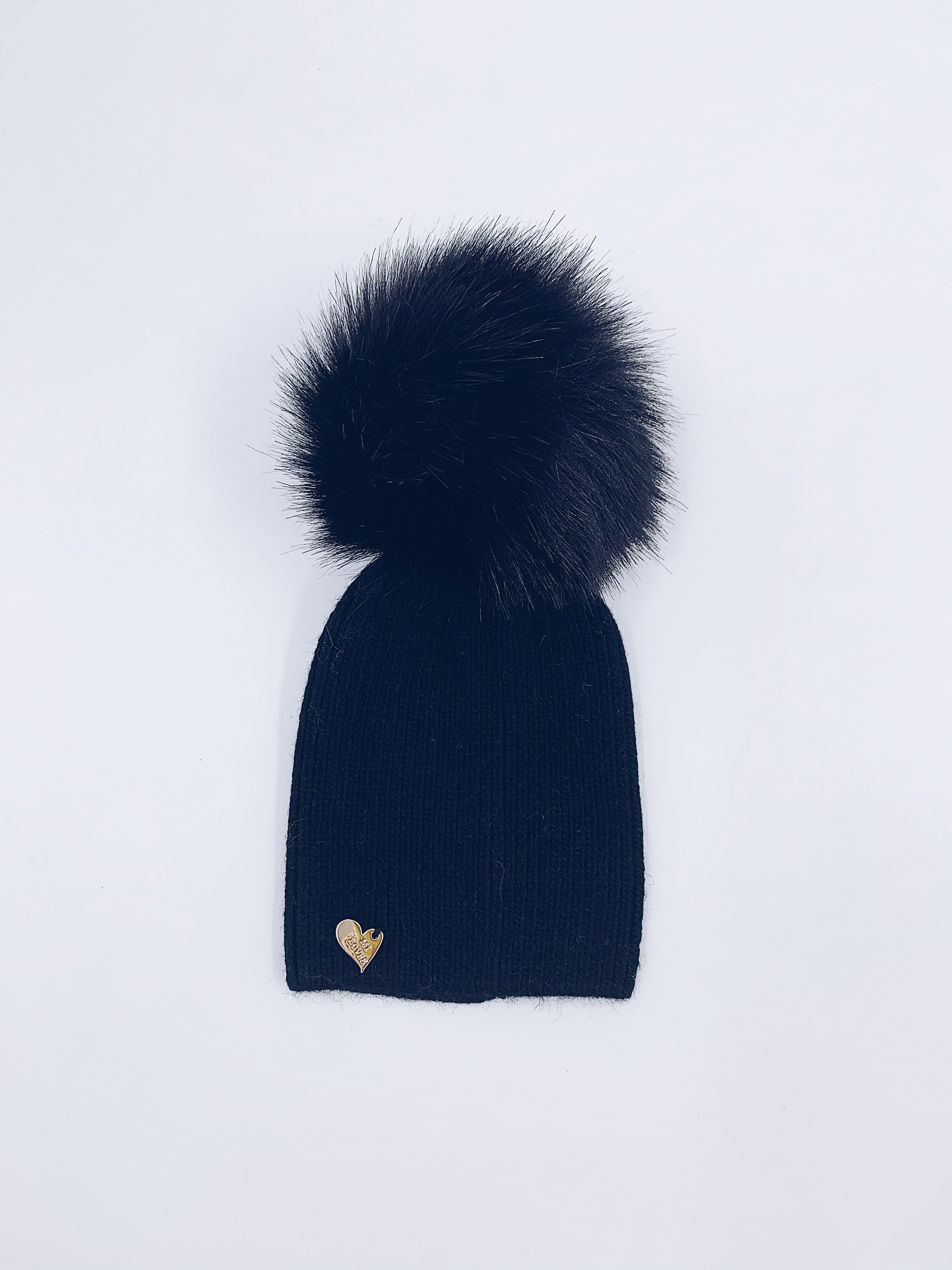 MI LOVES SIGNATURE Angora baby hat with Synthetic fur pompom