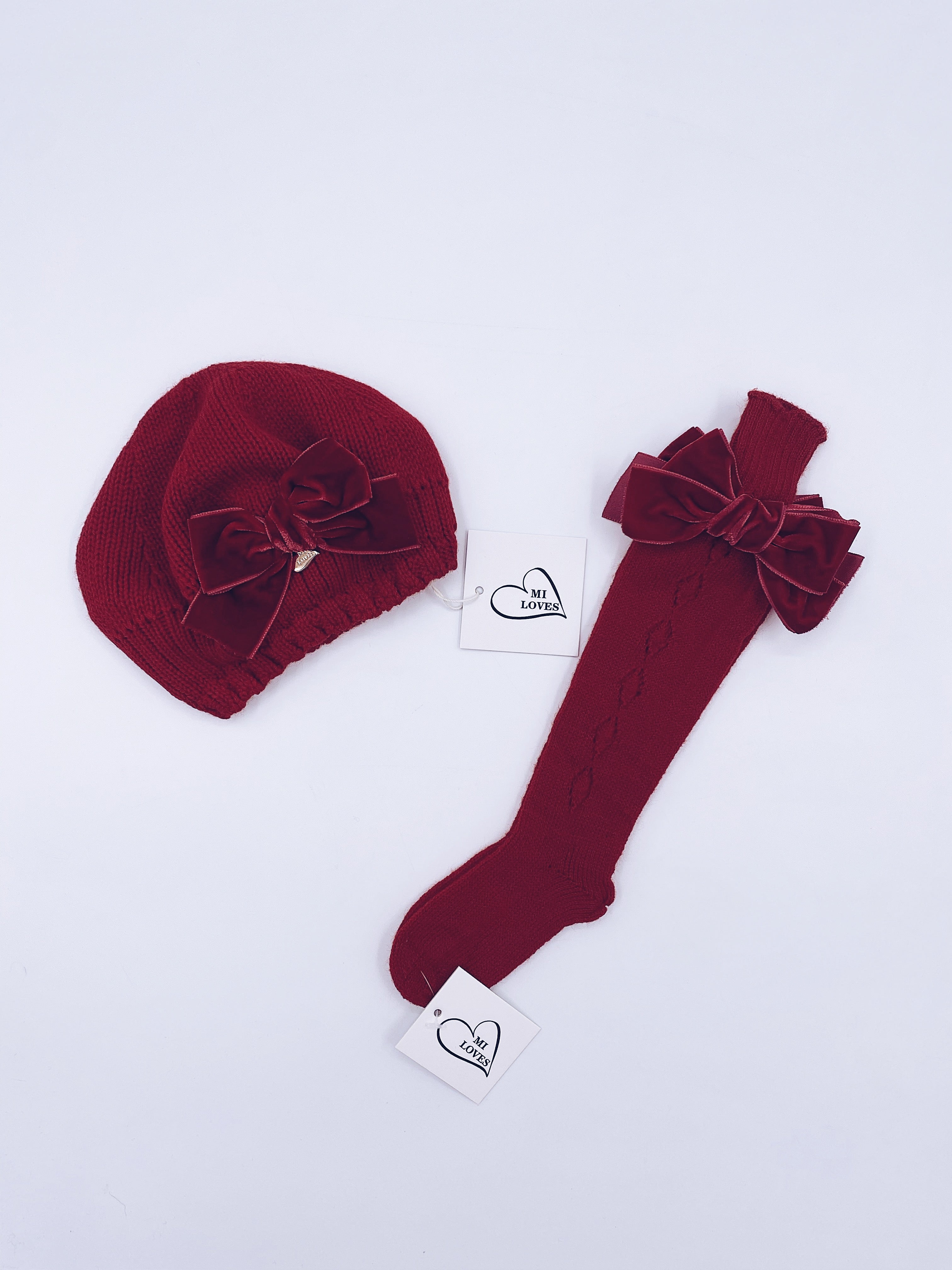 MI LOVES SIGNATURE Knitted beret with velvet bow