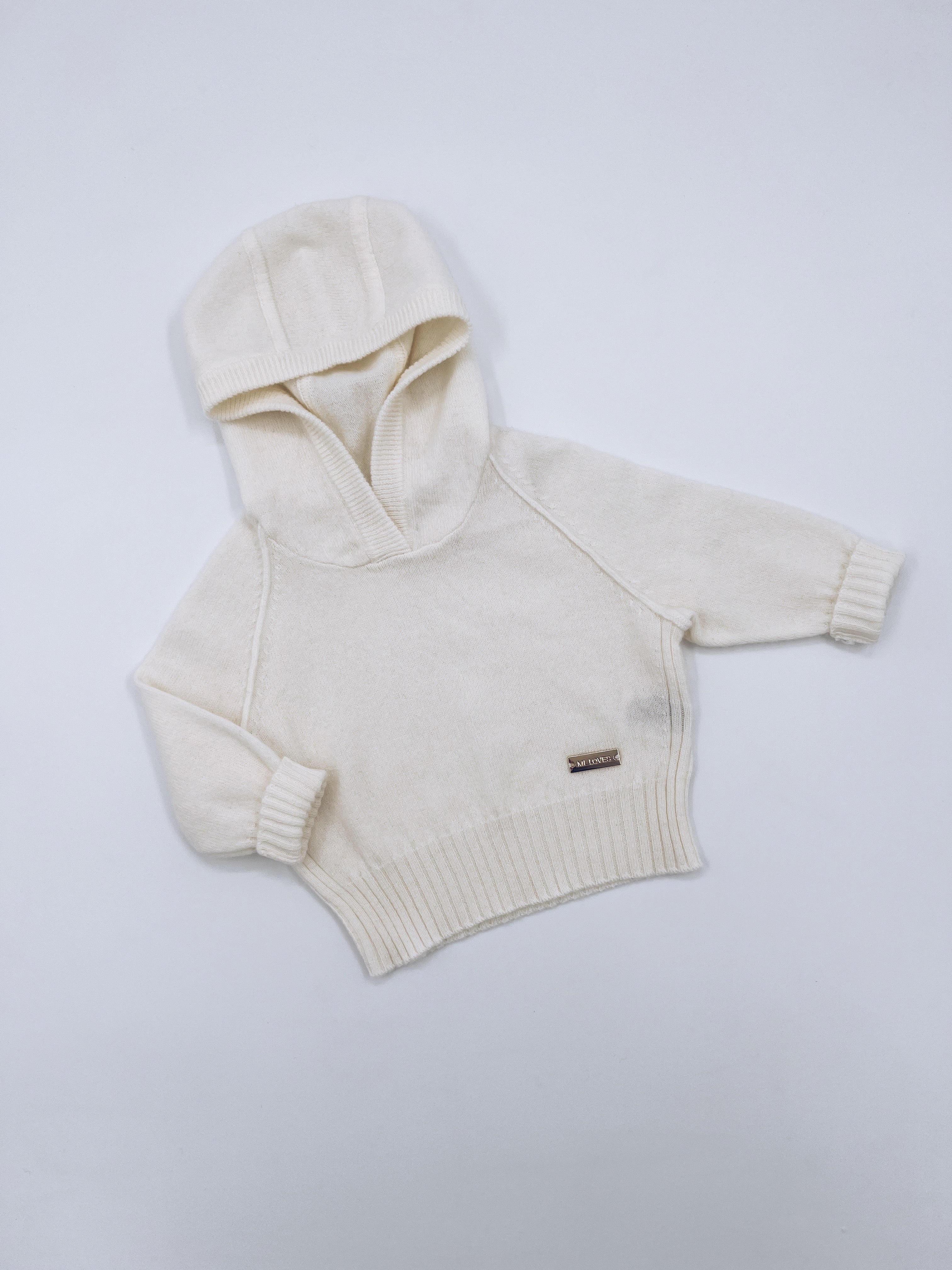 MI LOVES SIGNATURE Cashmere knit hoodie.