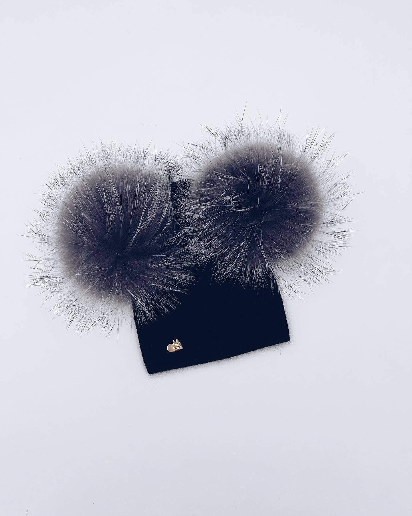 MI LOVES Signature Kids Angora Double pompom hat will silver pompoms