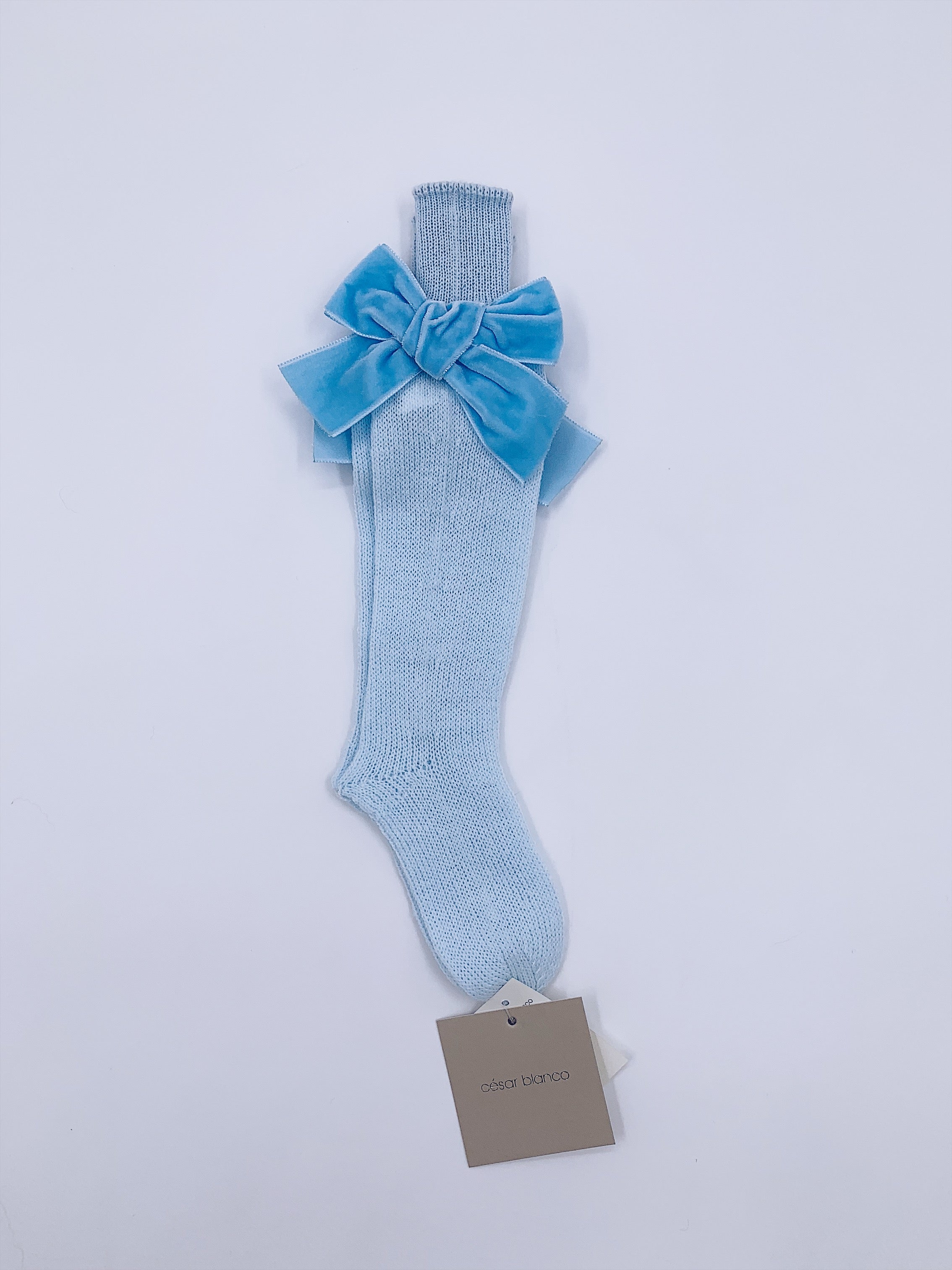 Beautiful Knitted High Knee Socks With Velvet Bows