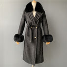 PRE ORDER(Delivery in 3 weeks)Beautiful Cashmere blend jacket with Fox fur trim/cuffs.