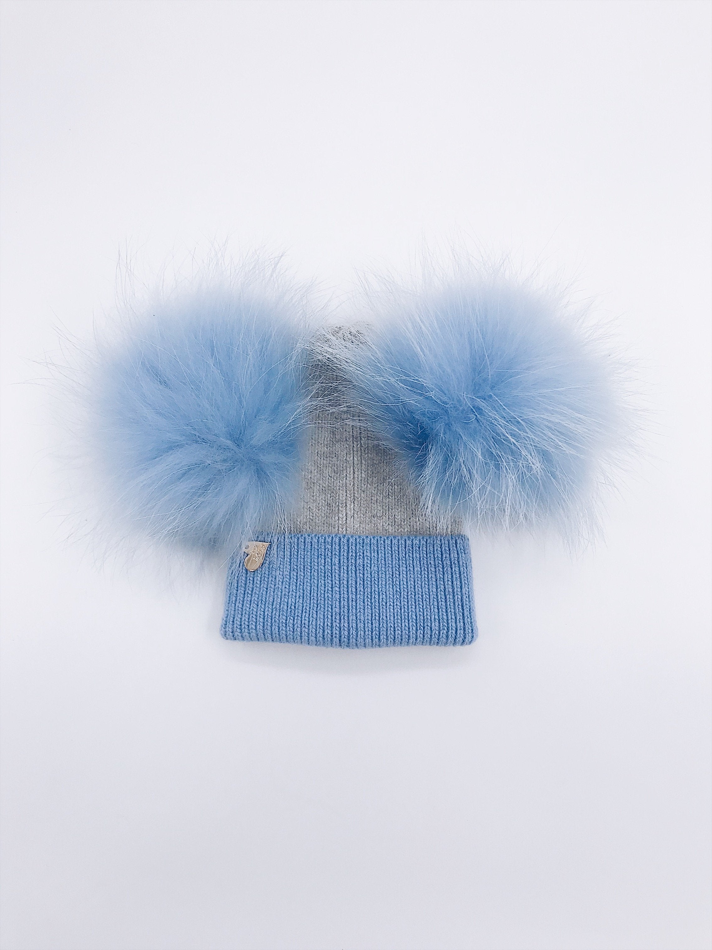 NEW!!MI LOVES Signature Angora Double pompom hat.