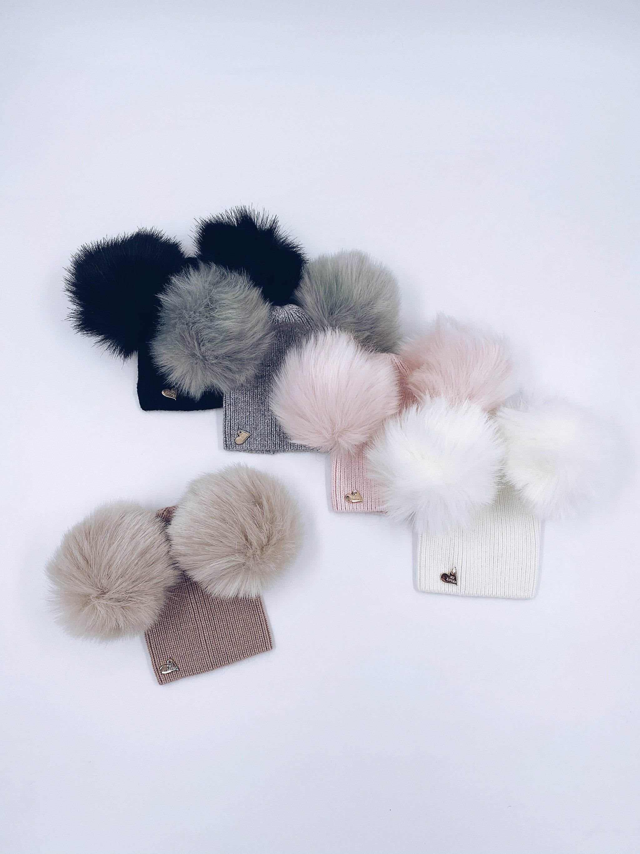 MI LOVES SIGNATURE Angora Kids double pompom hat with Synthetic fur po