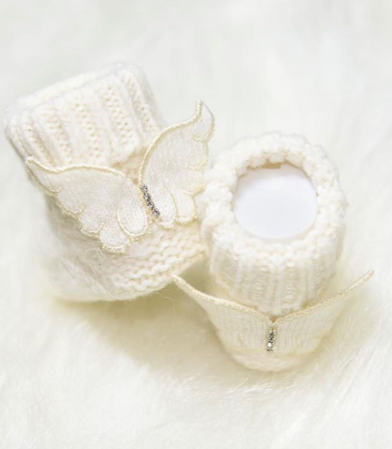 MI LOVES SIGNATURE Knitted Angel Wings BOOTIES(ALL COLOURS)