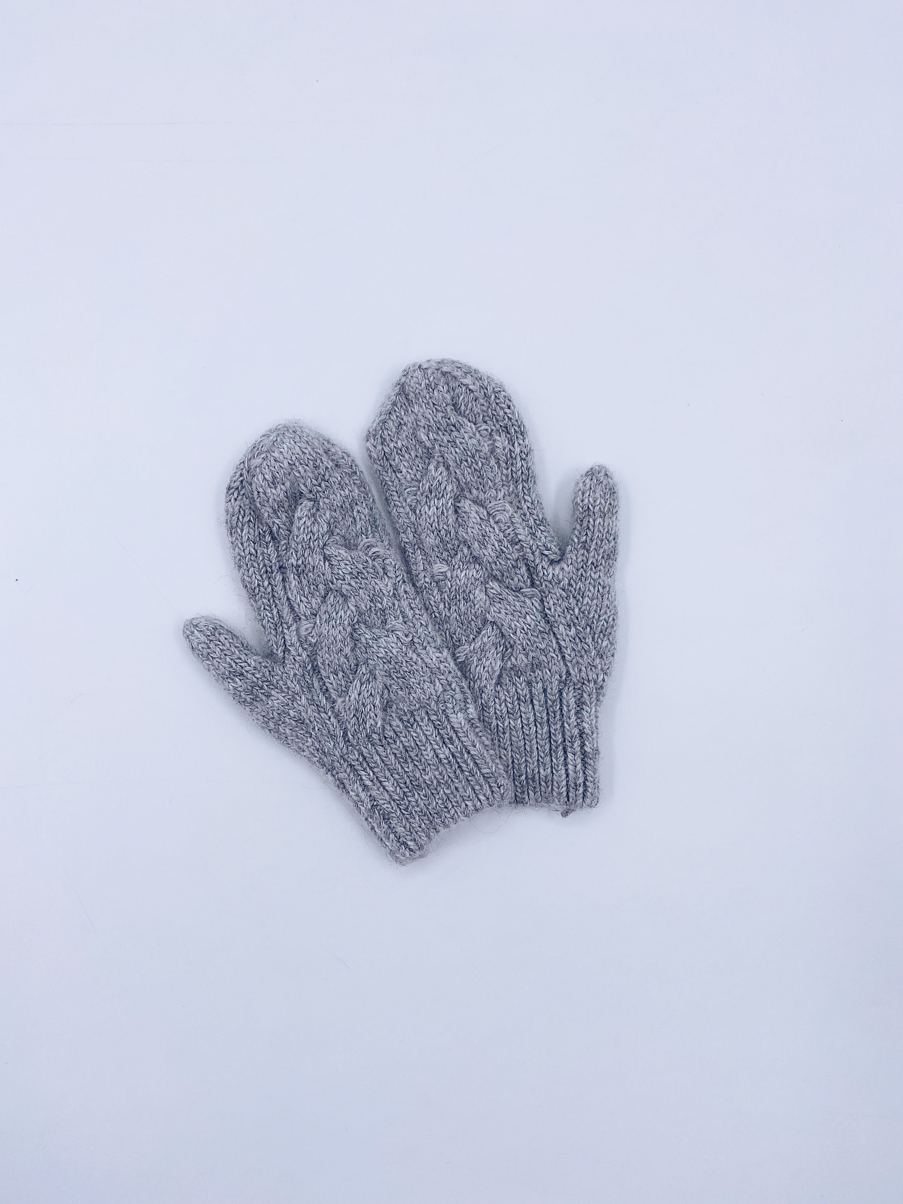 MI LOVES SIGNATURE Angora Mittens