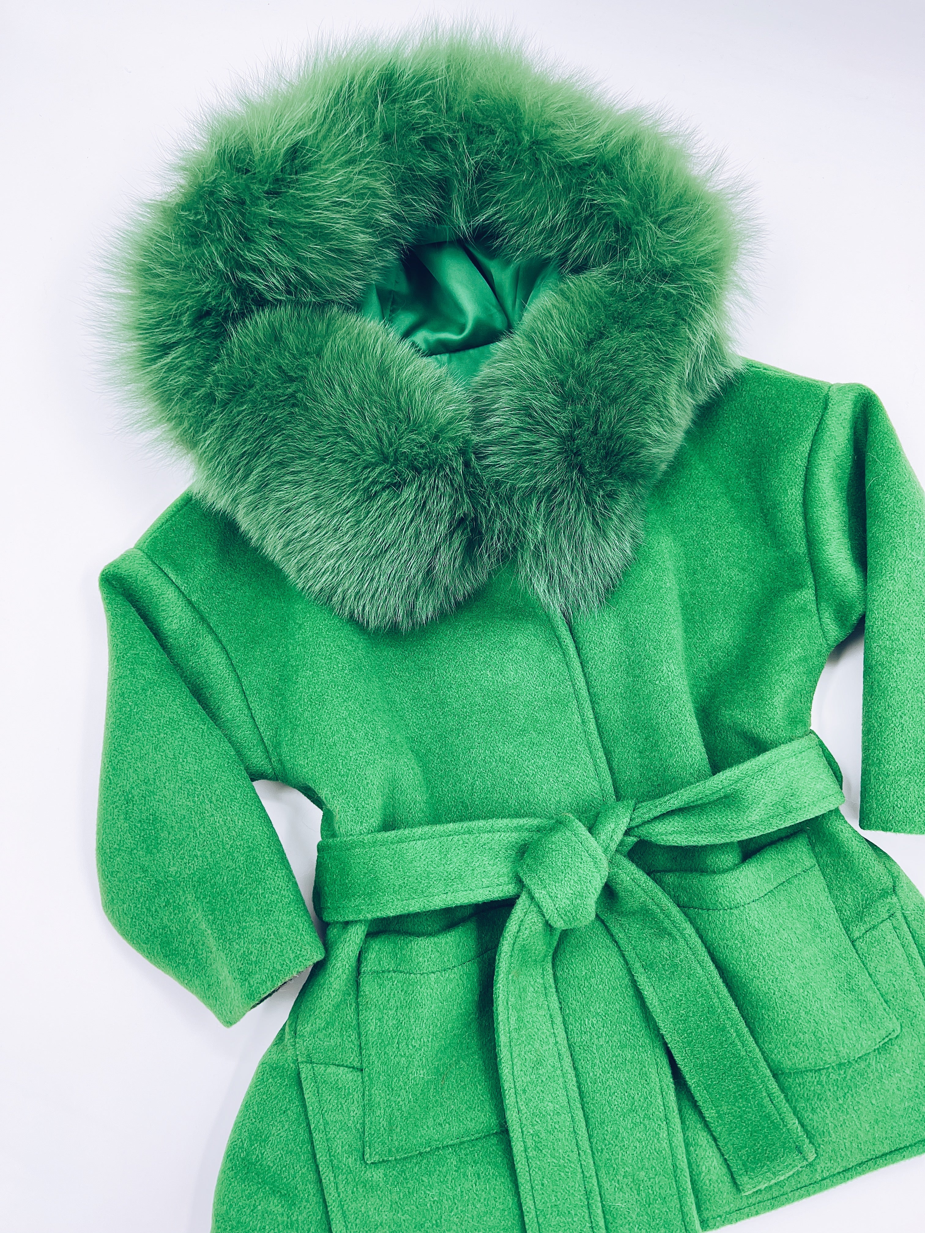 MI LOVES SIGNATURE Luxurious wool kids coat with Fox fur trim in deep green colour.
