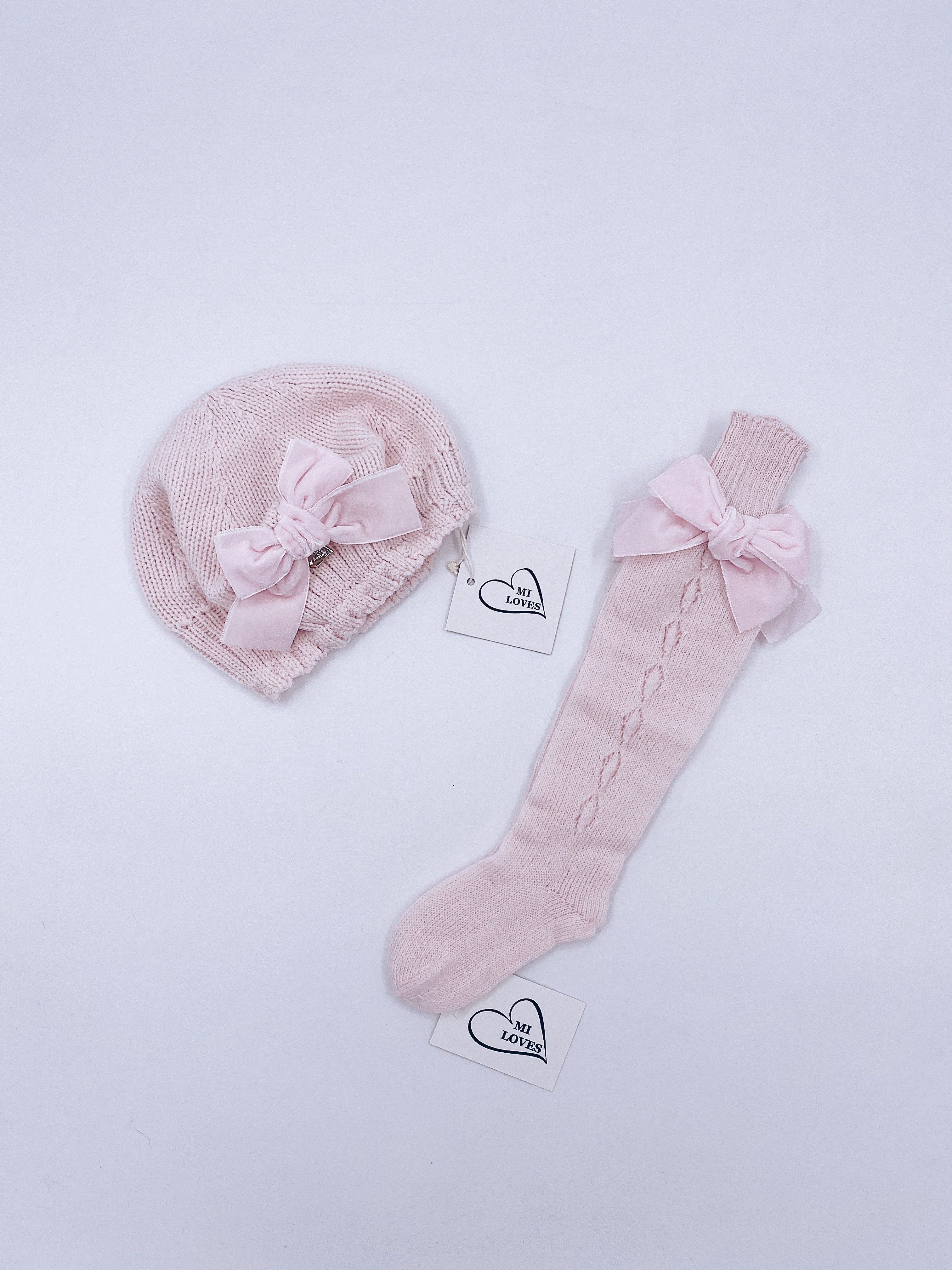 MI LOVES SIGNATURE Knitted beret with velvet bow