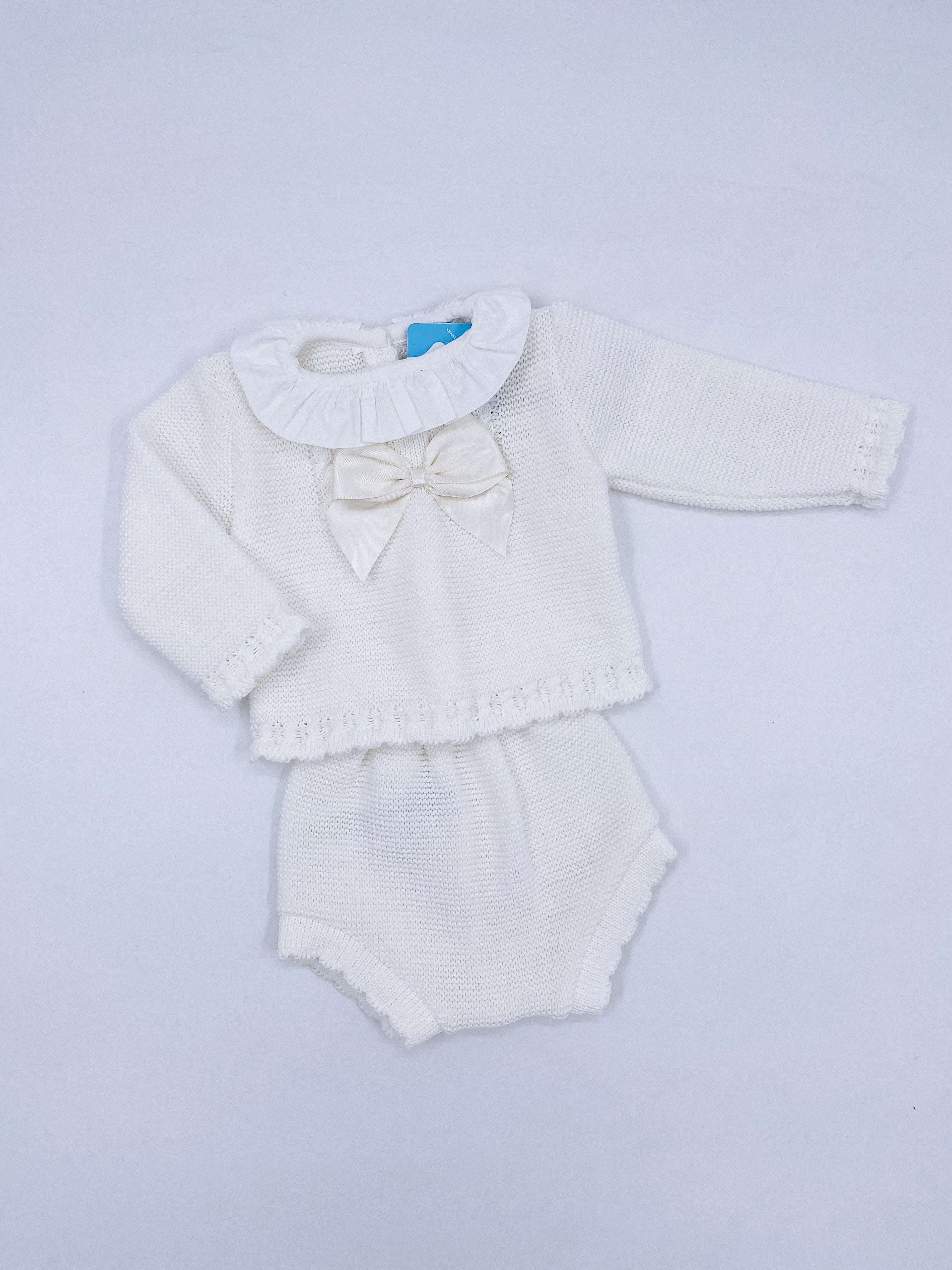 Beautiful Knitted 2 piece short set (157)