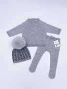 MI LOVES SIGNATURE Cashmere knit sweater