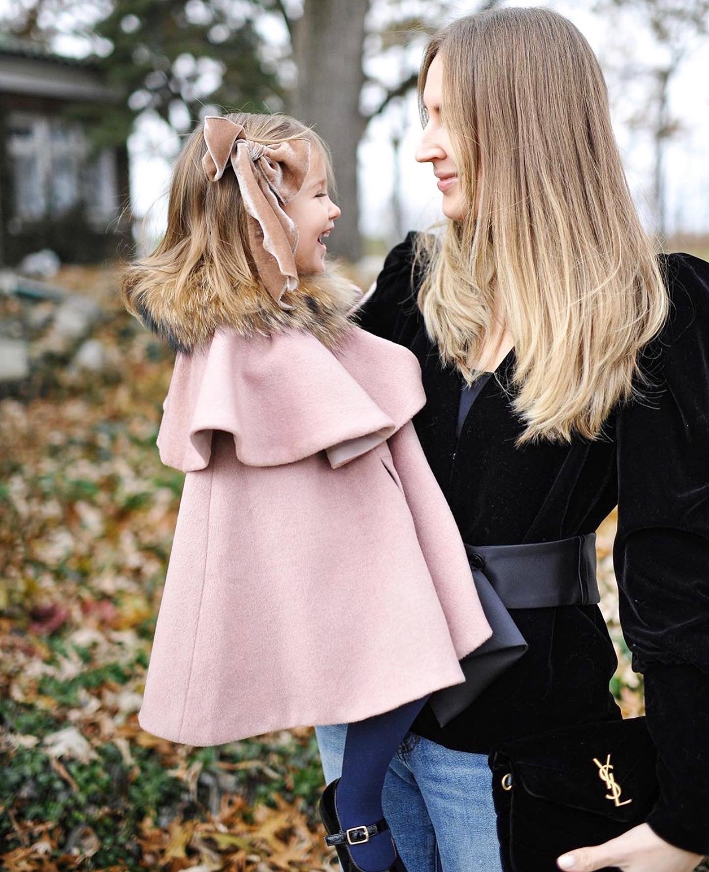 CAPPUCCINO MI LOVES SIGNATURE LUXURIOUS CASHMERE CAPE WITH RACOON FUR