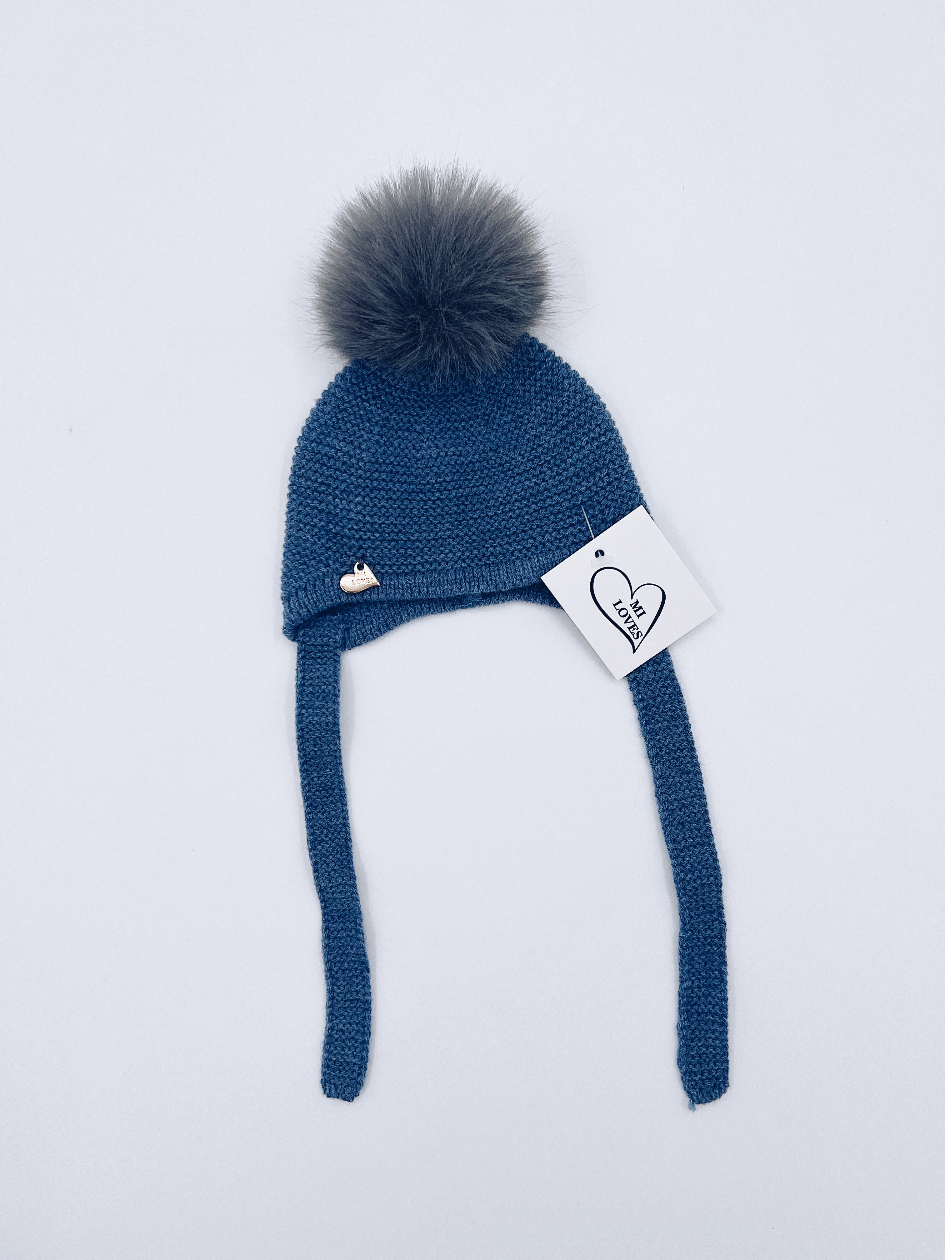 MI LOVES SIGNATURE Luxurious knitted Pompom hat with Synthetic fur pompom.